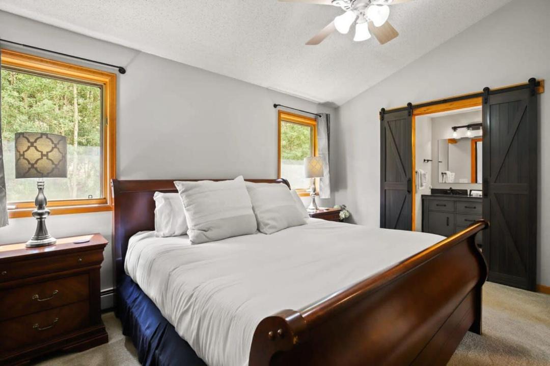Photo of Bedroom in Alma