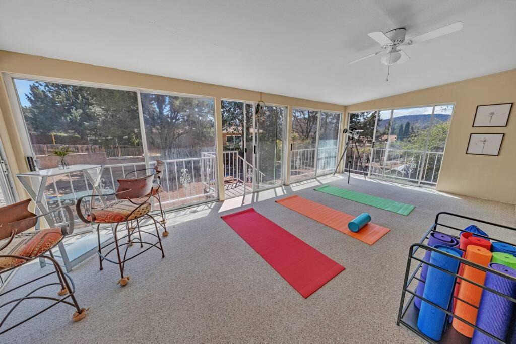 Photo of Livingroom in Oak Creek