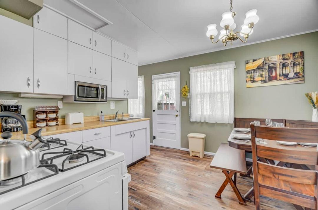 Photo of Kitchen in Central Colorado Springs