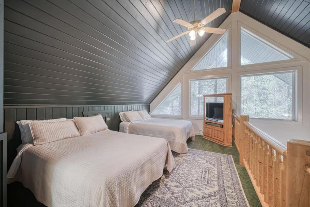 Photo of Bedroom in Island Park