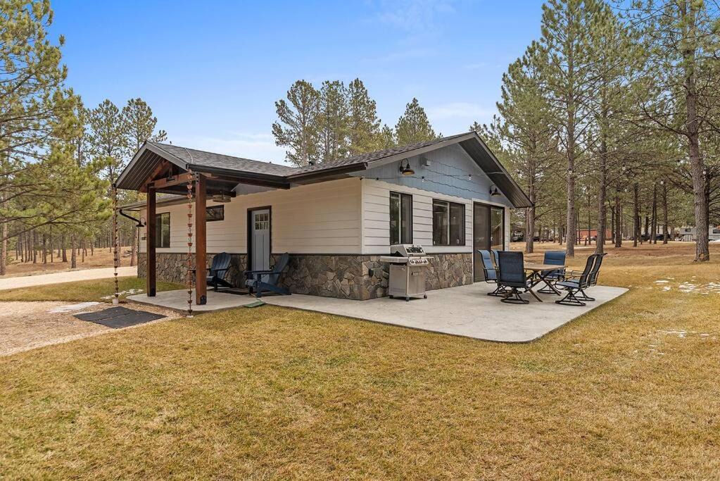 Photo of Others in Custer