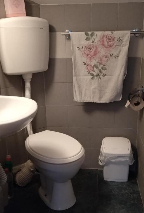 Photo of Bathroom in Karuc