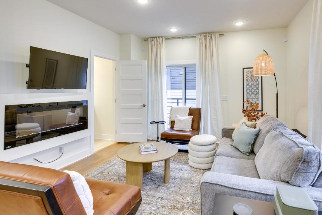 Photo of Livingroom in Downtown Omaha