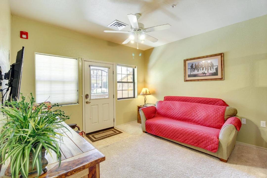 Photo of Livingroom in Heber