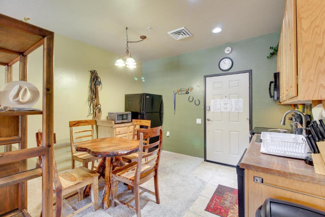 Photo of Livingroom in Heber