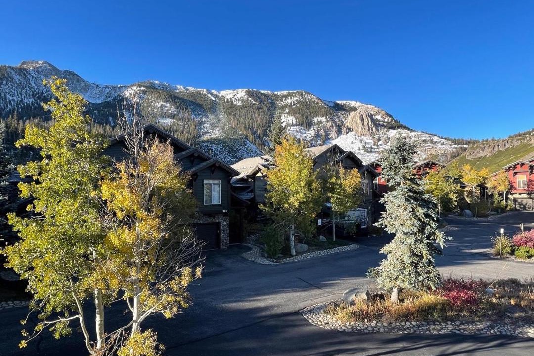 Photo of Others in Mammoth Lakes