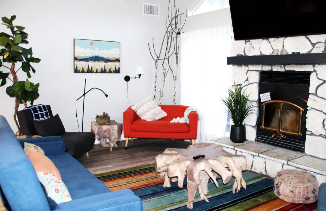Photo of Livingroom in Mariposa