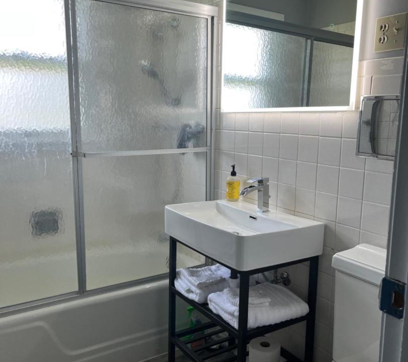 Photo of Bathroom in Blandinsville
