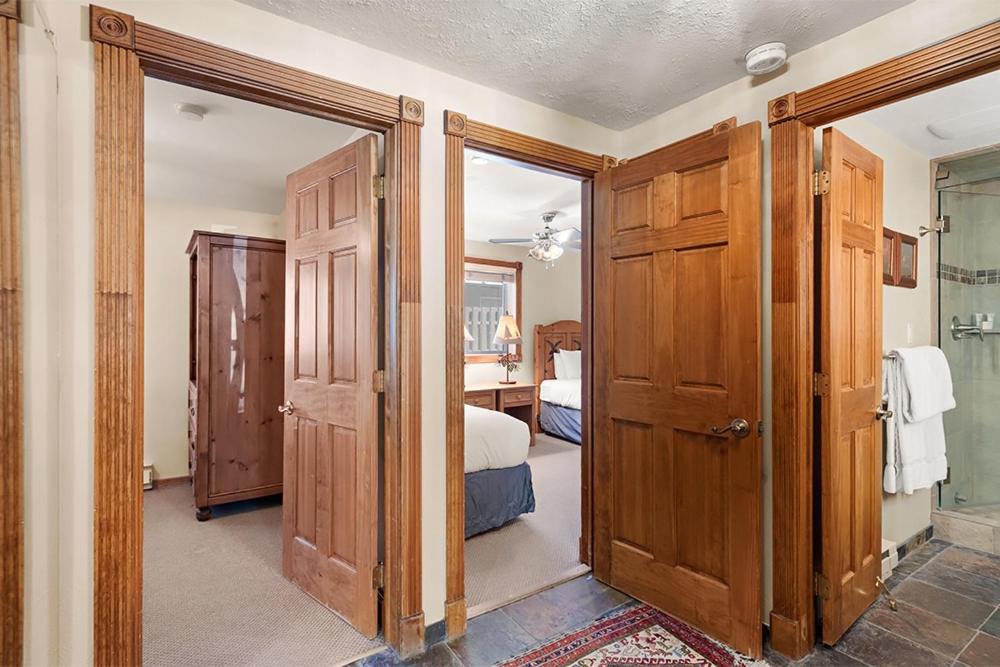 Photo of Bathroom in Aspen