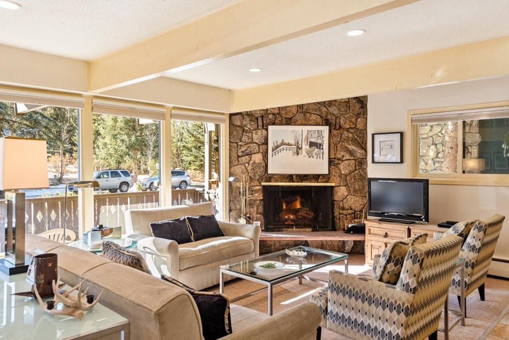 Photo of Livingroom in Aspen