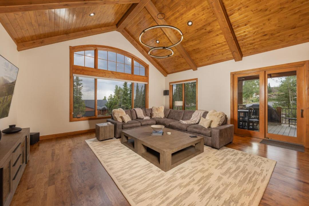 Photo of Livingroom in Woodmoor