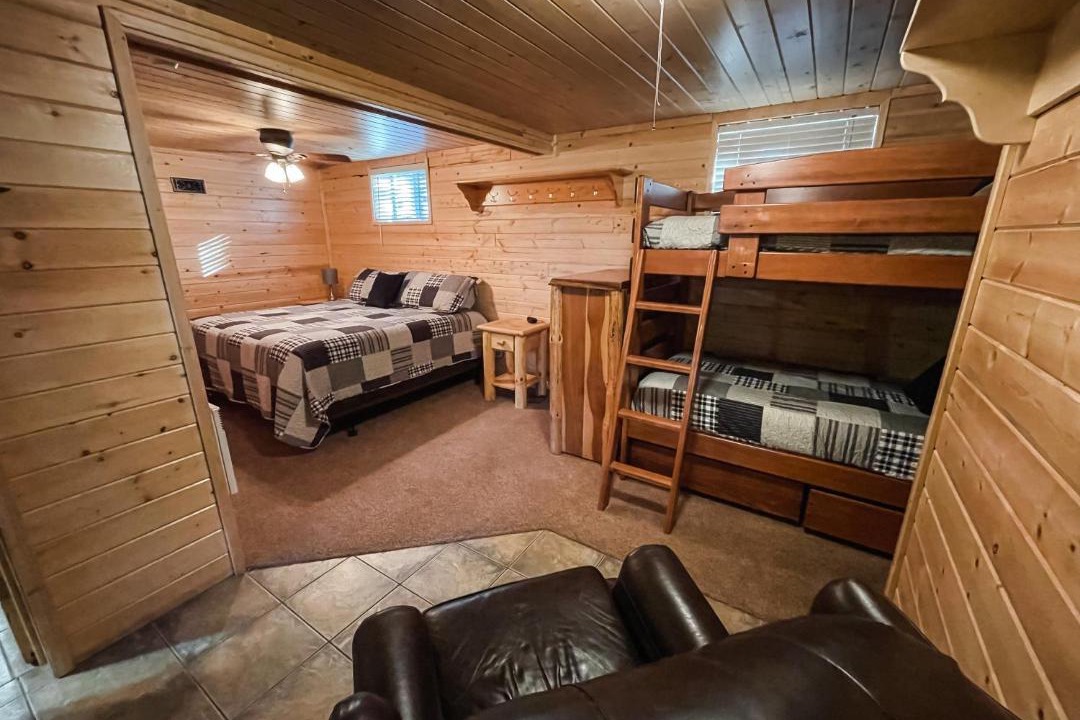 Photo of Bedroom in Island Park