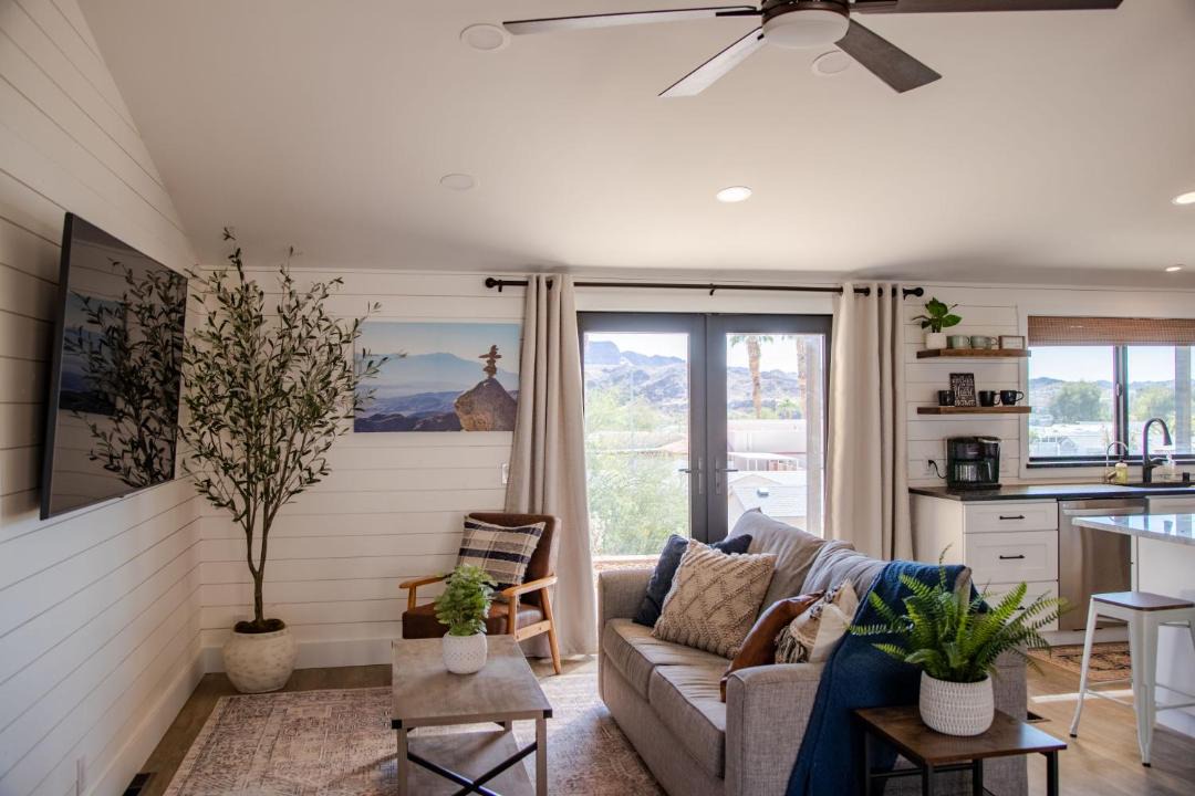 Photo of Livingroom in Parker Strip
