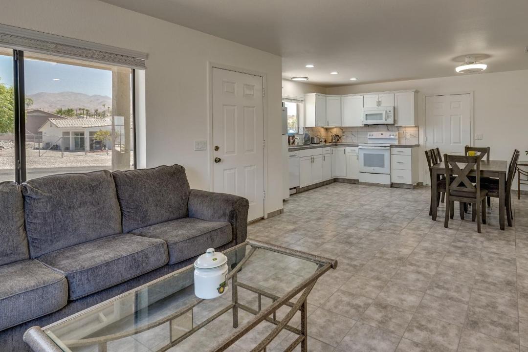 Photo of Livingroom in Lake Havasu City