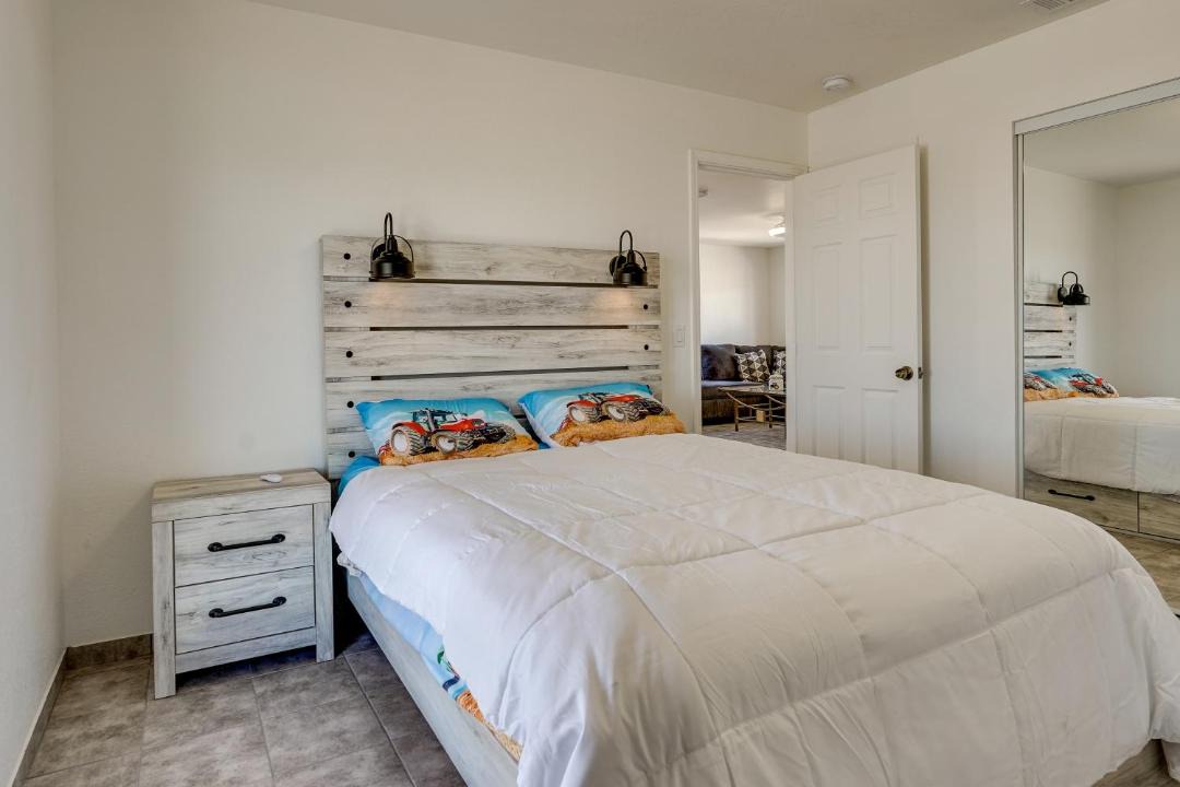 Photo of Bedroom in Lake Havasu City