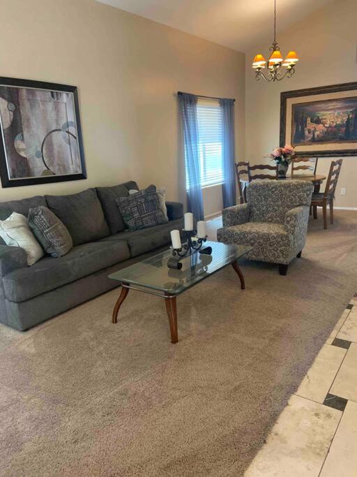 Photo of Livingroom in Rancho El Mirage