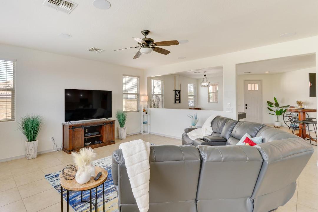 Photo of Livingroom in Maricopa