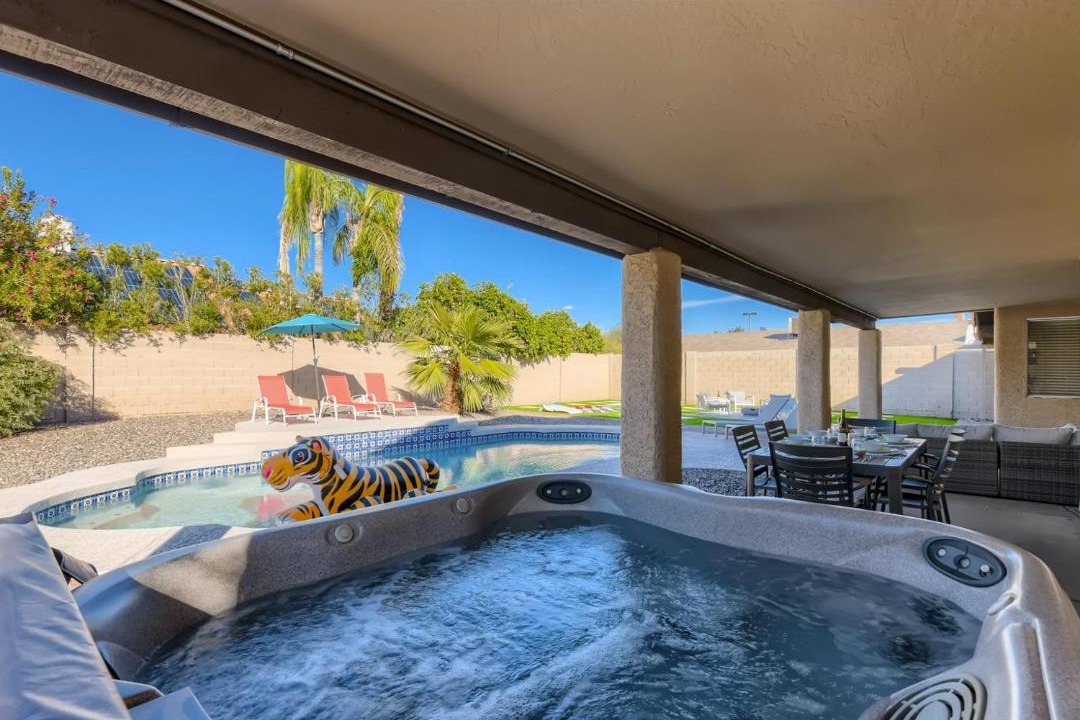 Photo of Others in Paradise Valley Village