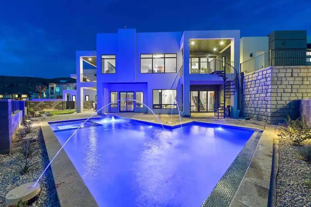 Photo of Outdoor in Hurricane