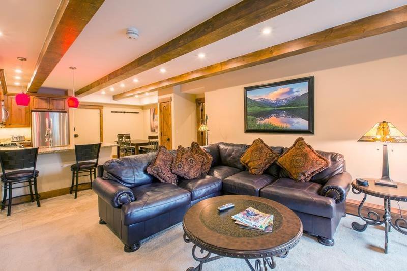 Photo of Livingroom in Vail