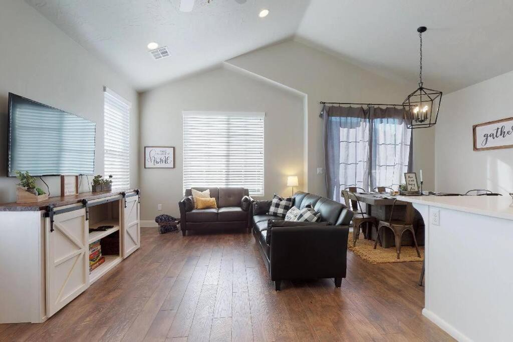 Photo of Livingroom in Sienna Hills