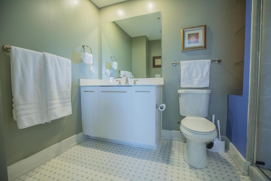 Photo of Bathroom in Downtown Des Moines
