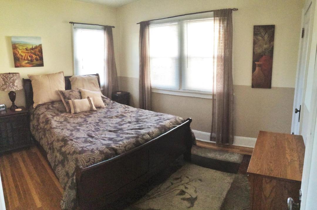 Photo of Bedroom in East Central