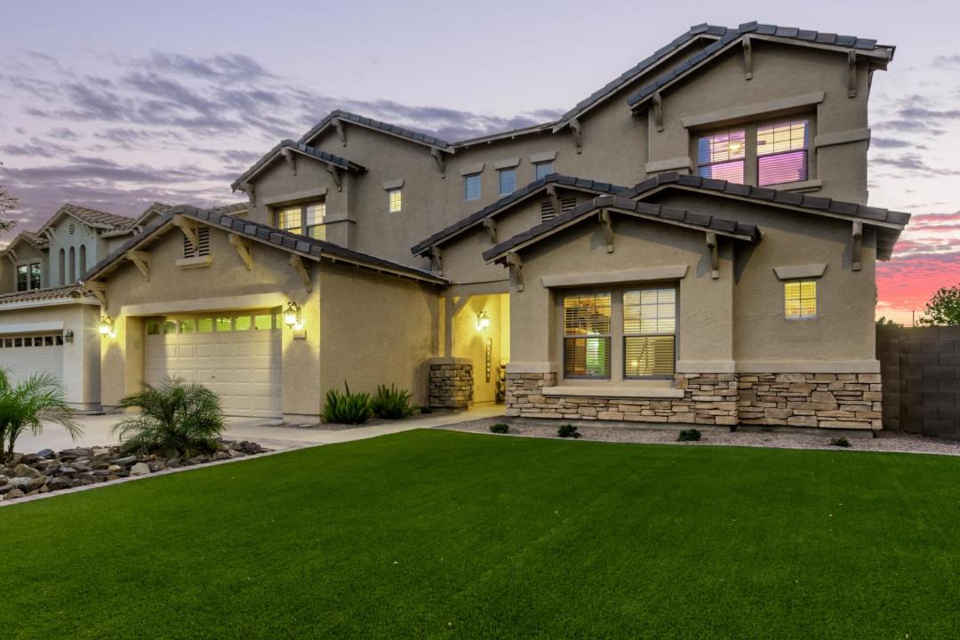 Photo of Buildings in Gilbert