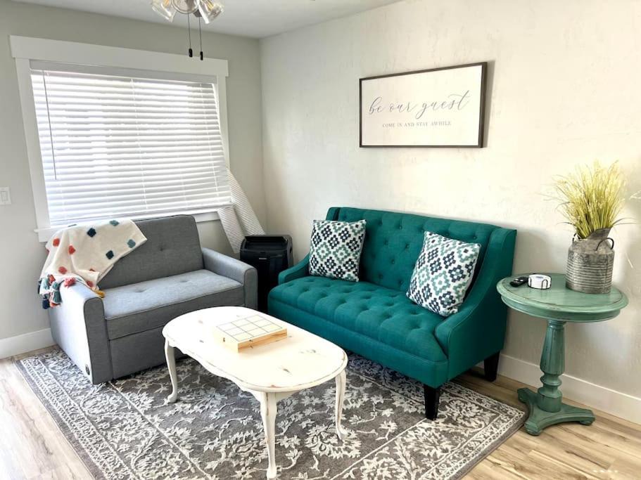 Photo of Livingroom in Idaho Falls