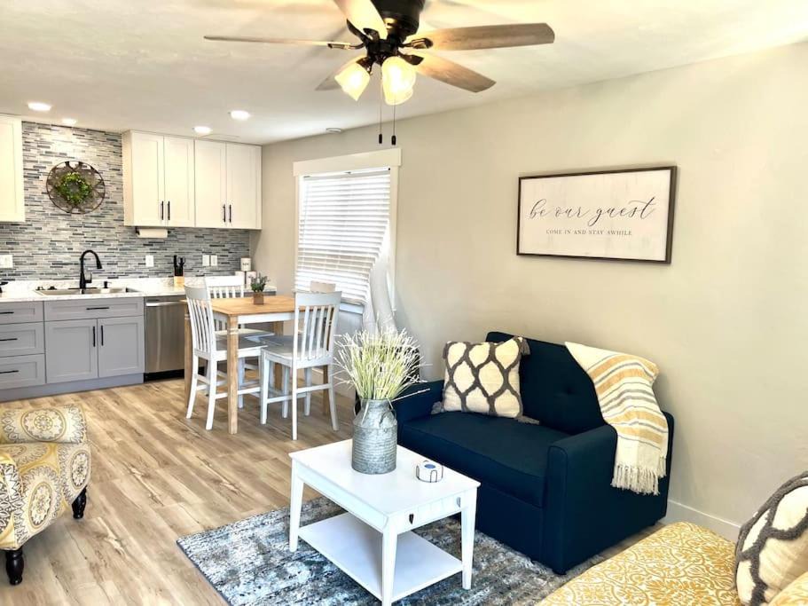 Photo of Livingroom in Idaho Falls