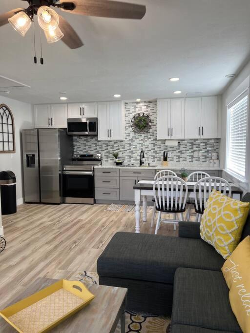 Photo of Livingroom in Idaho Falls