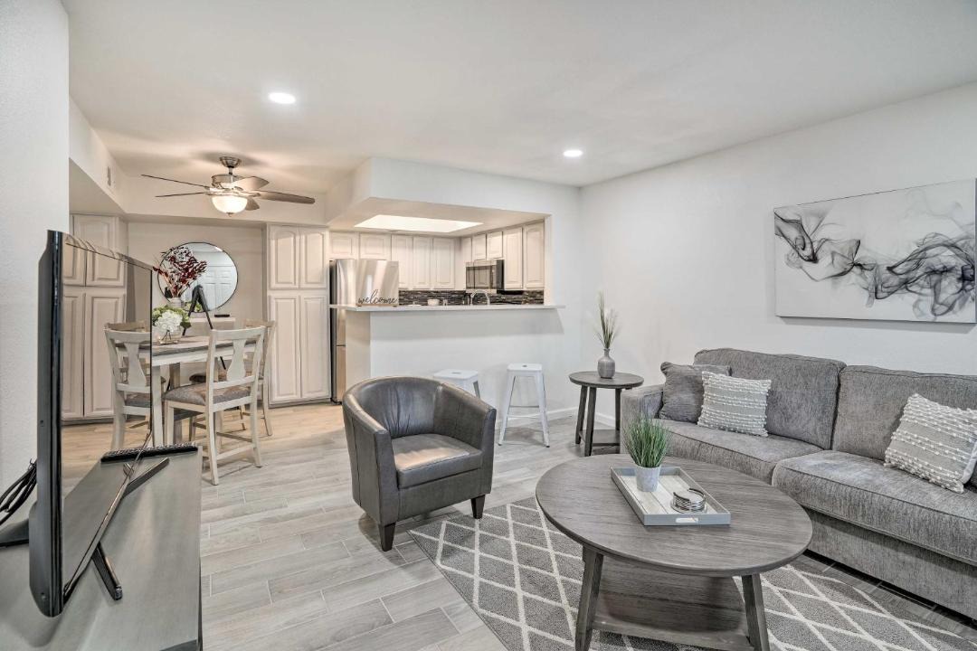Photo of Livingroom in North Mountain