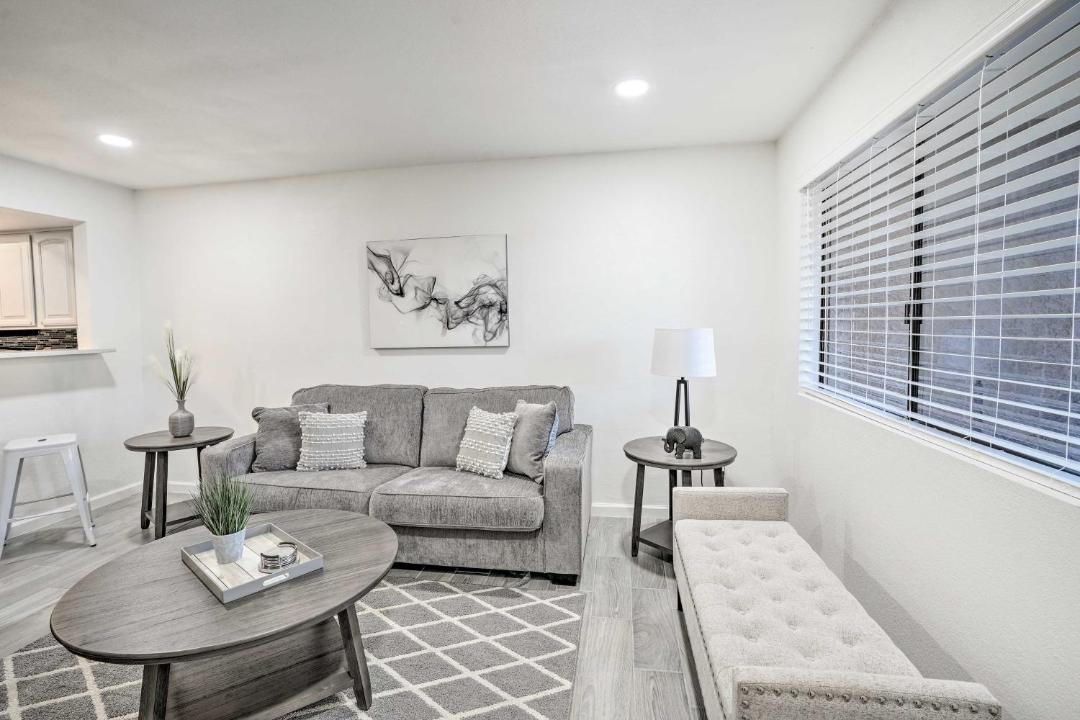 Photo of Livingroom in North Mountain