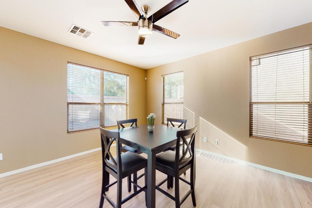 Photo of Livingroom in Surprise Farms