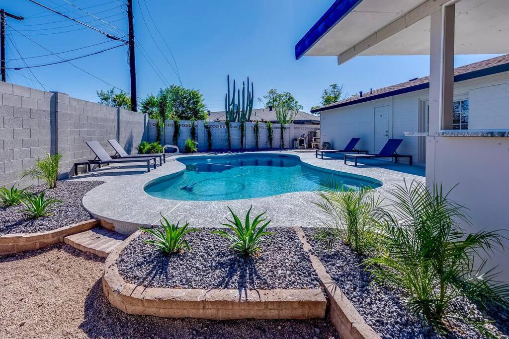 Photo of Outdoor in Melrose Village