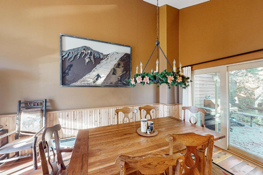 Photo of Livingroom in Big Sky