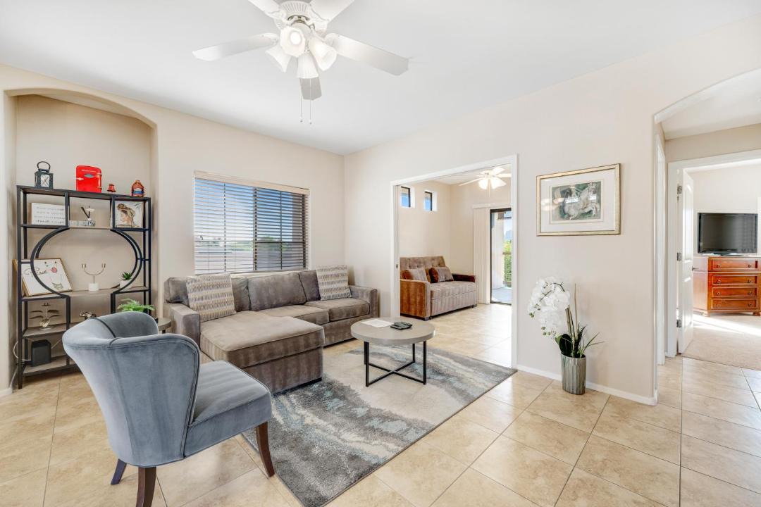 Photo of Livingroom in South Scottsdale