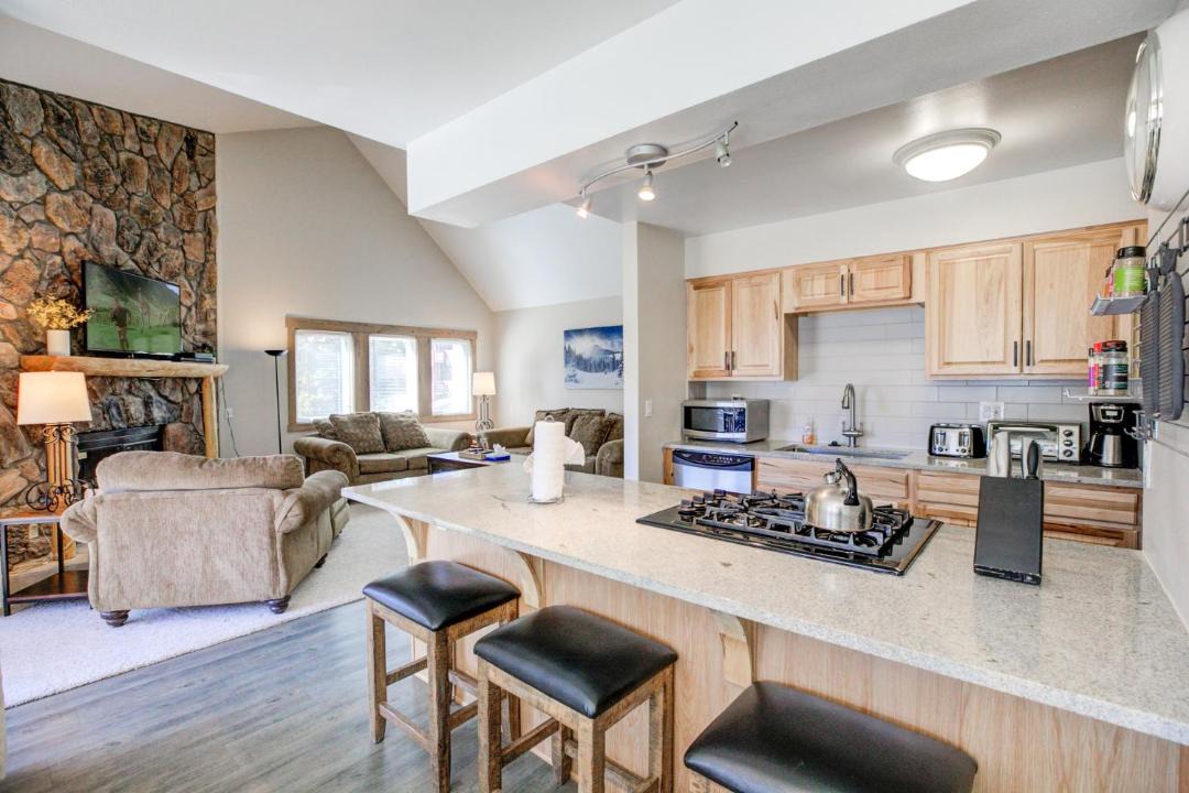 Photo of Kitchen in Four O'Clock