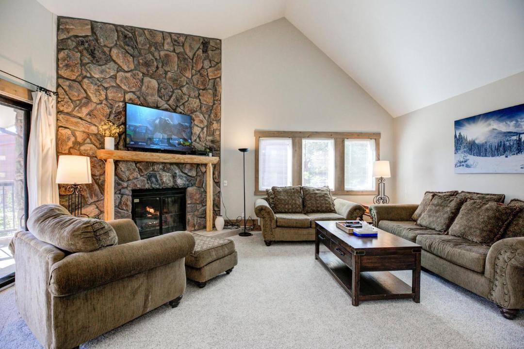 Photo of Livingroom in Four O'Clock