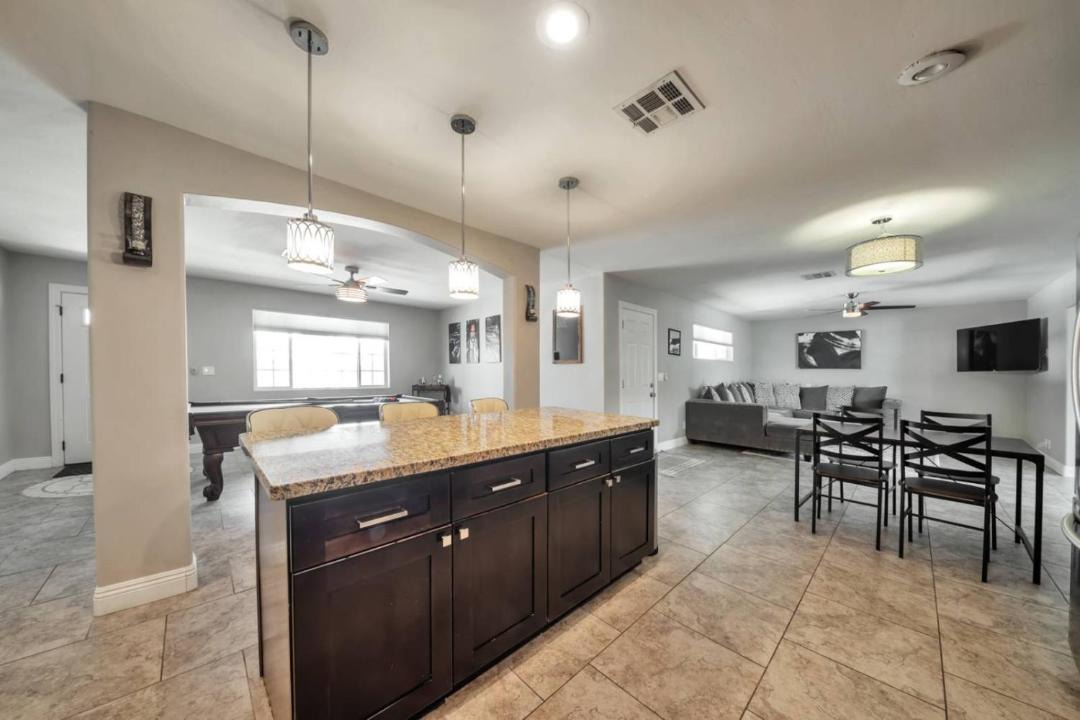 Photo of Kitchen in New Papago Parkway