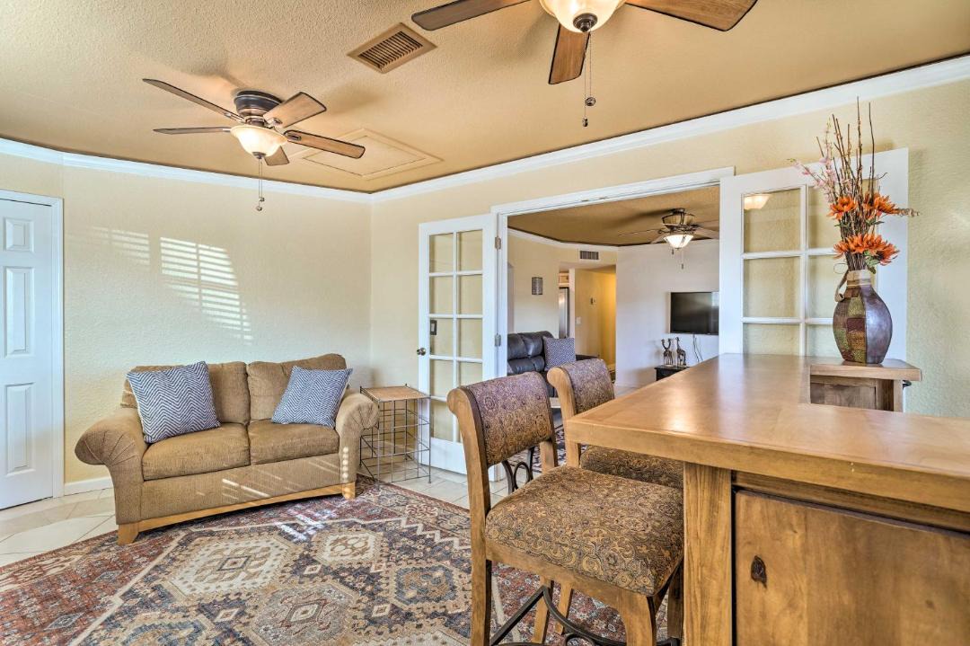 Photo of Livingroom in Lake Havasu City