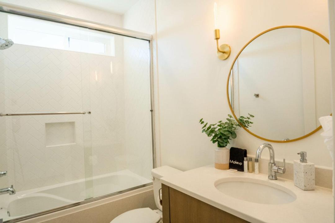 Photo of Bathroom in Washington
