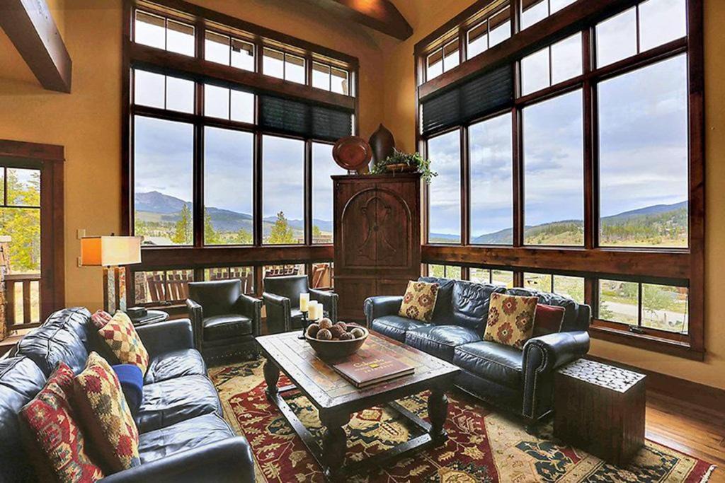 Photo of Livingroom in The Highlands