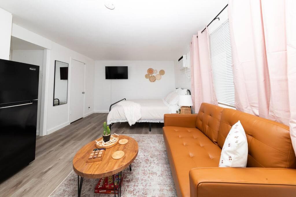 Photo of Livingroom in Riverside