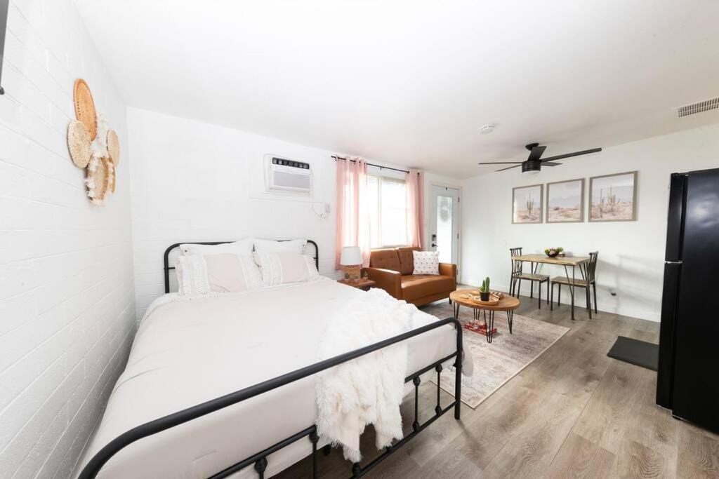 Photo of Bedroom in Riverside