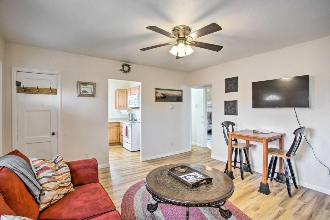Photo of Livingroom in Montrose