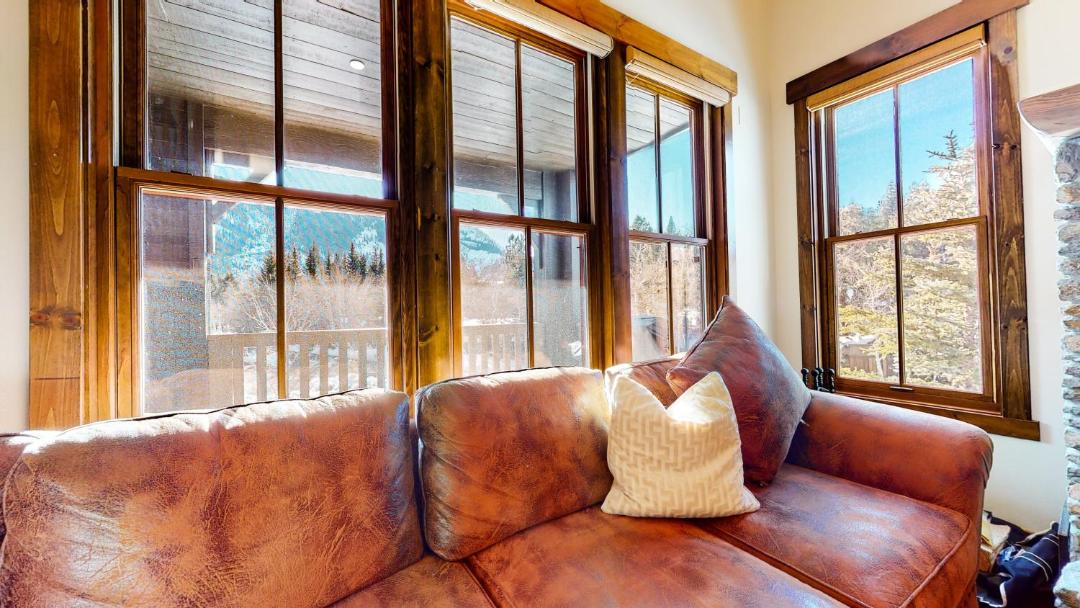 Photo of Livingroom in Mammoth Lakes