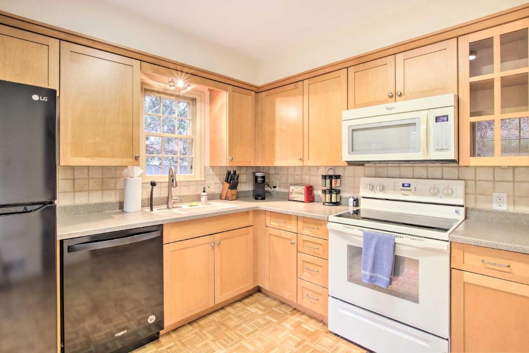 Photo of Kitchen in Logan