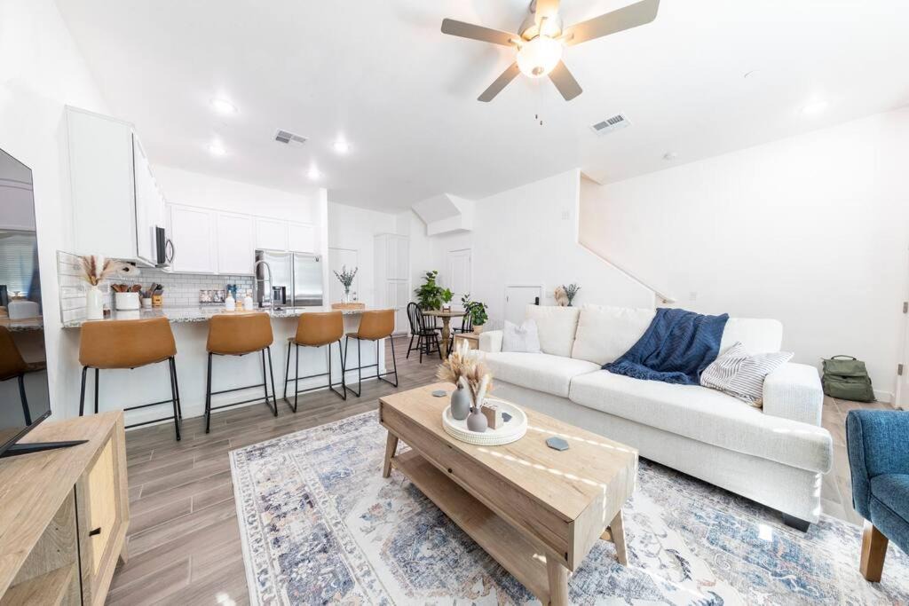 Photo of Livingroom in Mesa