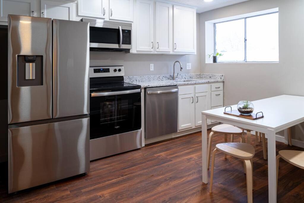 Photo of Kitchen in Sandy